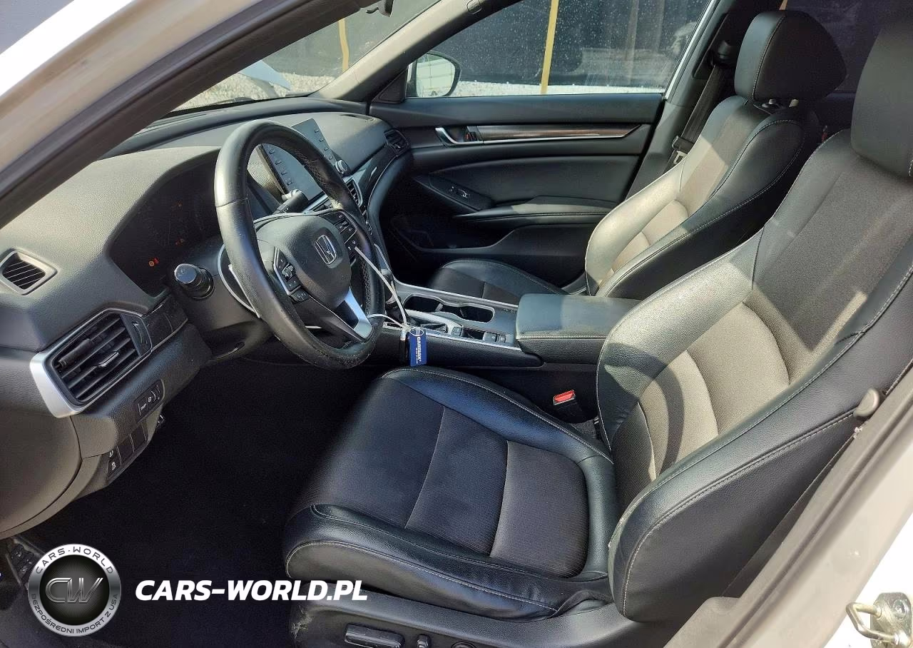 2018 Honda Accord Sport VIN:1HGCV1F32JA235616 - 7