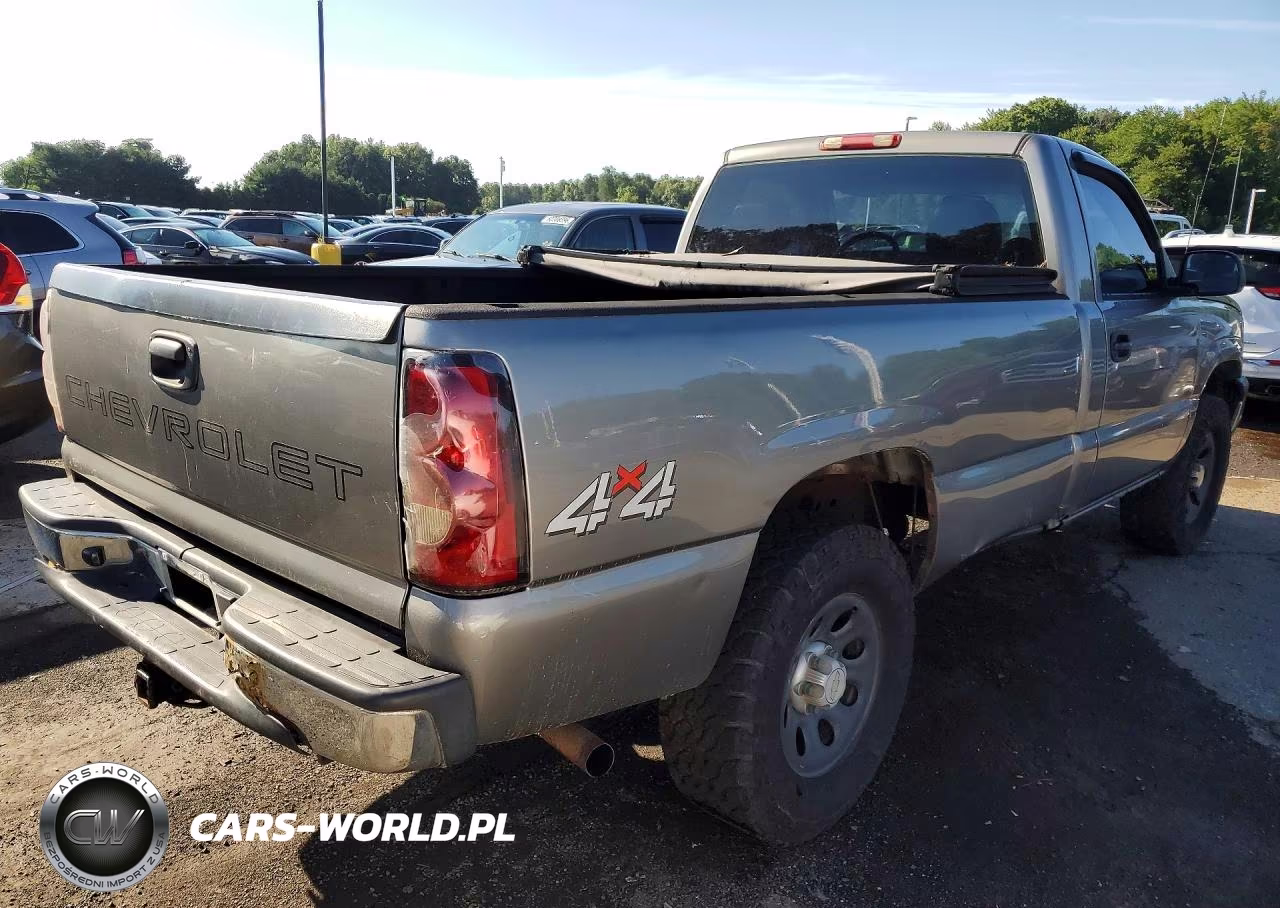 2006 Chevrolet Silverado K1500 VIN:1GCEK14X96Z115682 - 3