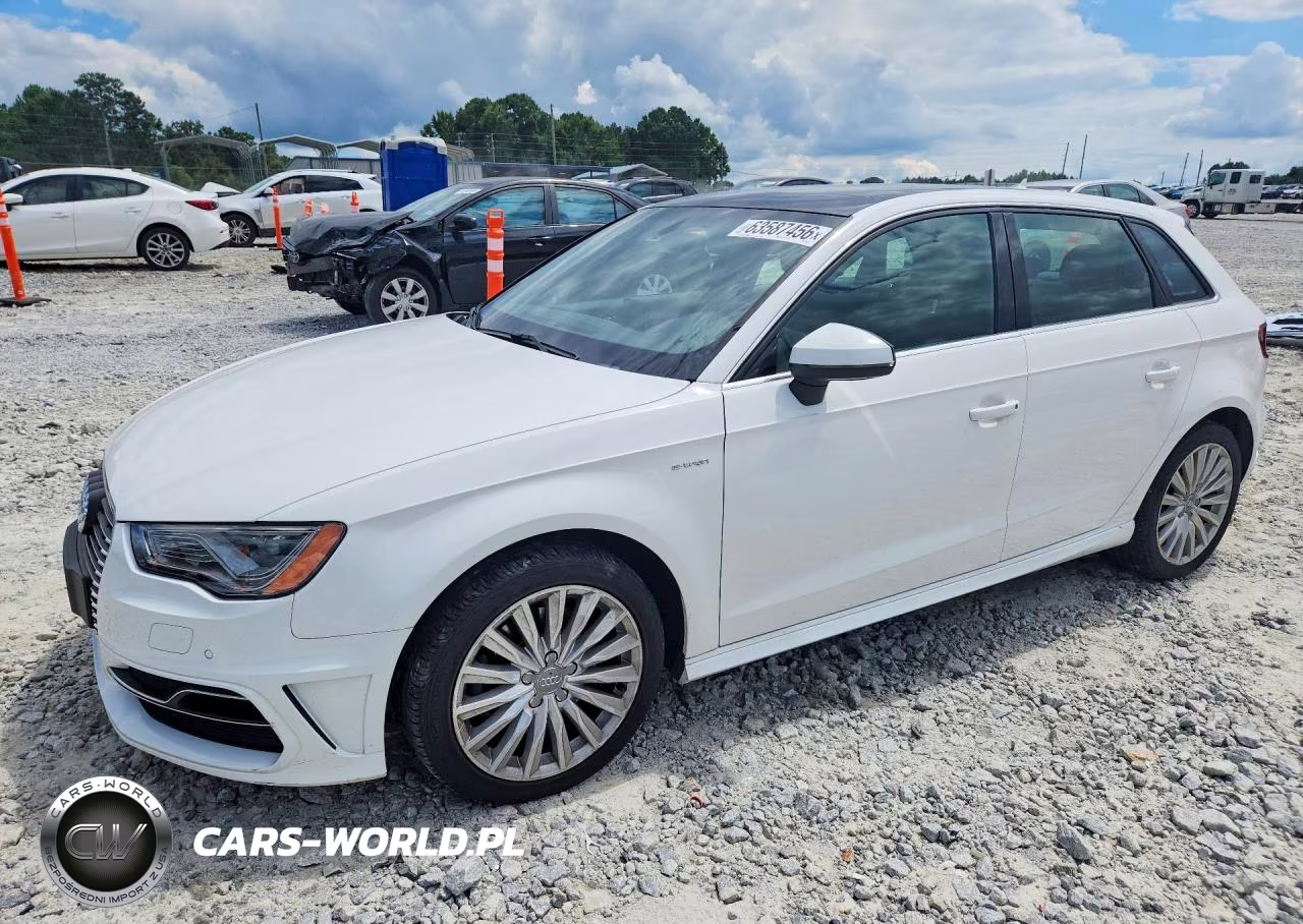 2016 Audi A3 E-Tron Premium Plus – zdjęcie 1 z 12