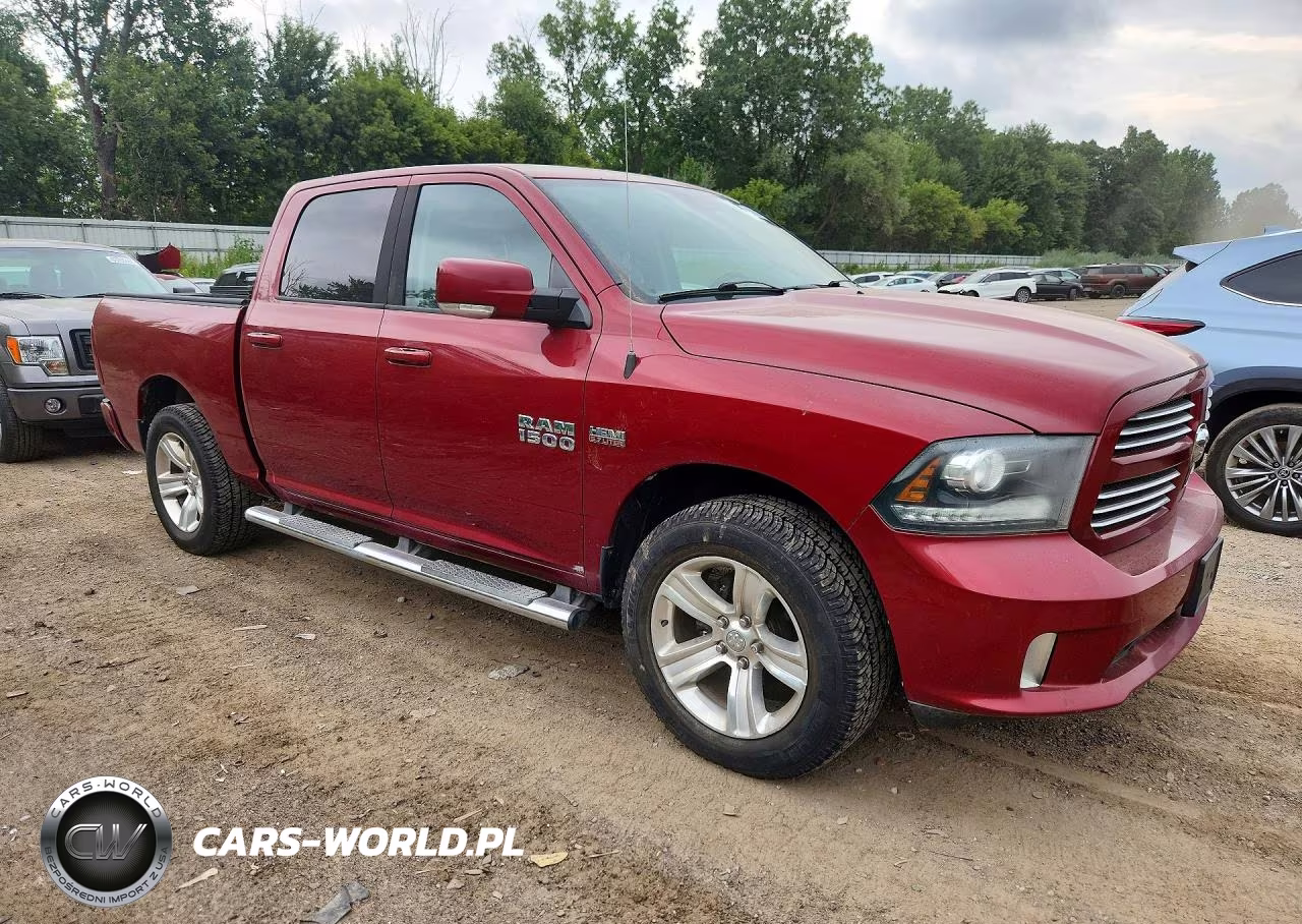 2015 Ram 1500 Sport VIN:1C6RR7MT3FS504718 - 4