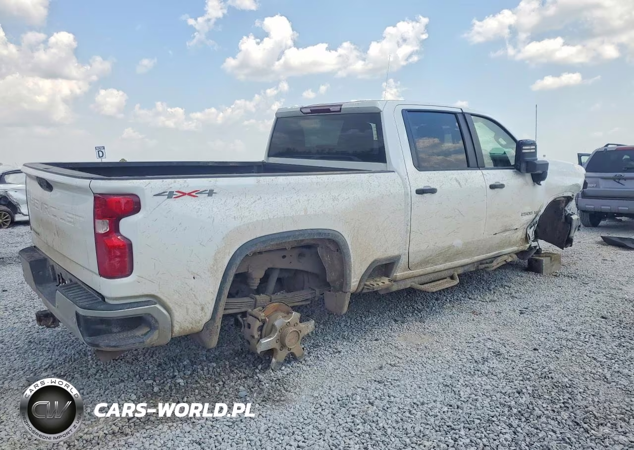 2023 Chevrolet Silverado K2500 Heavy Duty VIN:2GC1YLE79P1723087 - 3