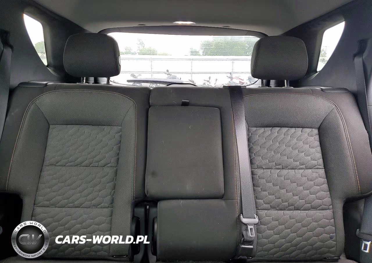 2019 Chevrolet Equinox Lt VIN:3GNAXUEV7KS568776 - 10