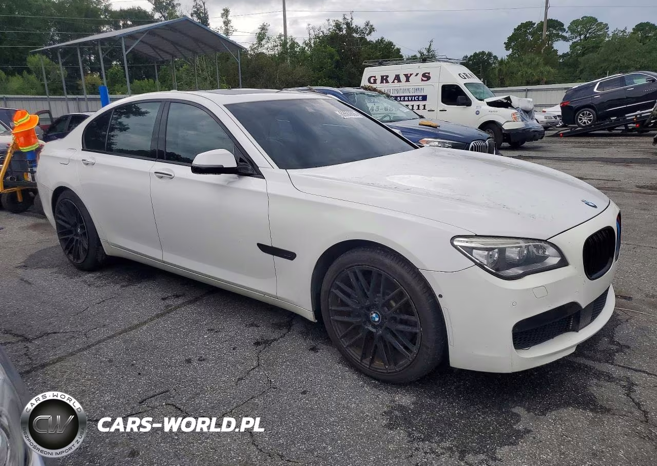 2015 BMW 750 I VIN:WBAYA8C52FD825364 - 4