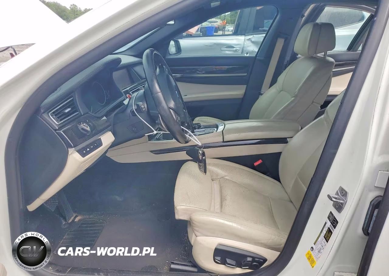 2015 BMW 750 I VIN:WBAYA8C52FD825364 - 7