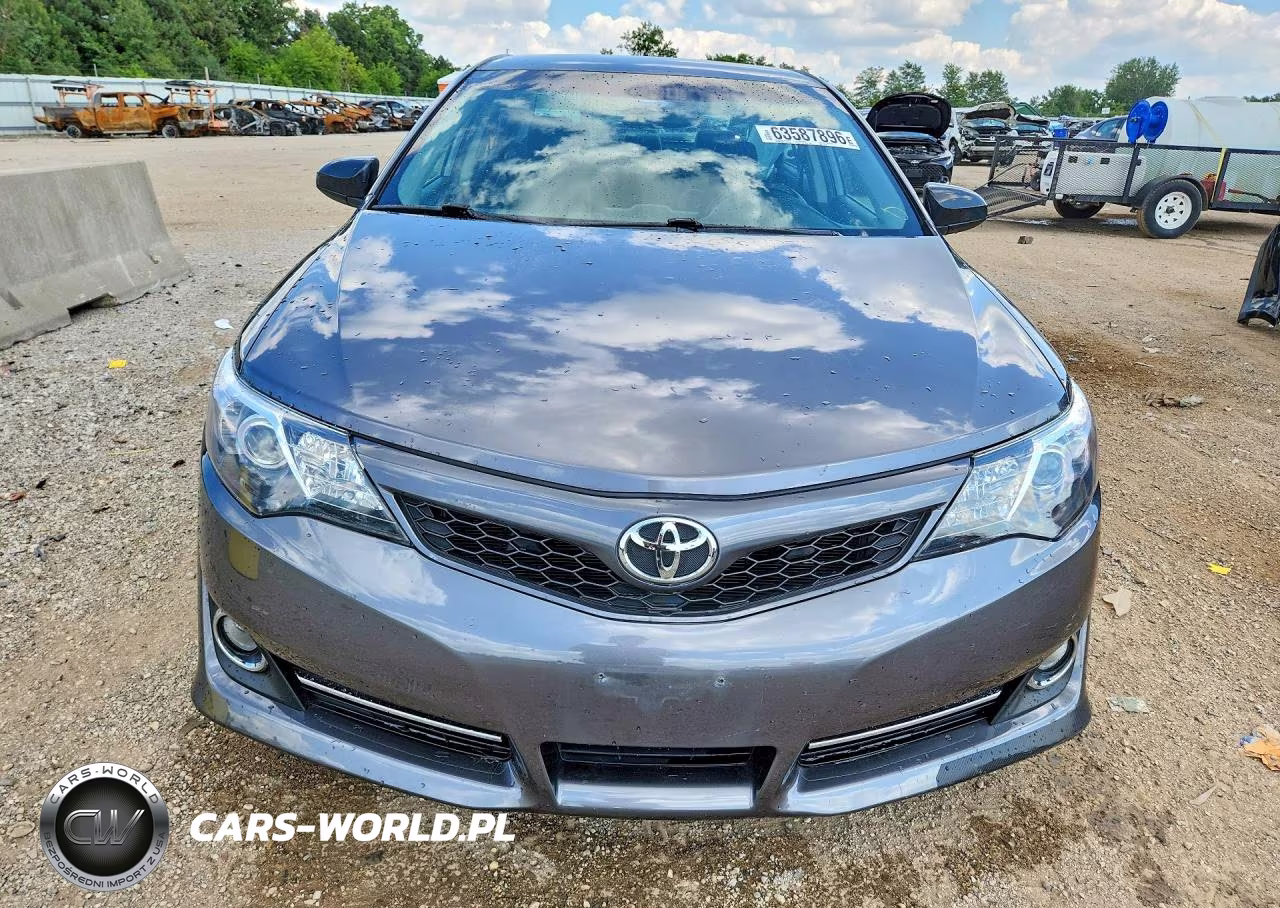 2014 Toyota Camry Se VIN:4T1BF1FK6EU374730 - 5