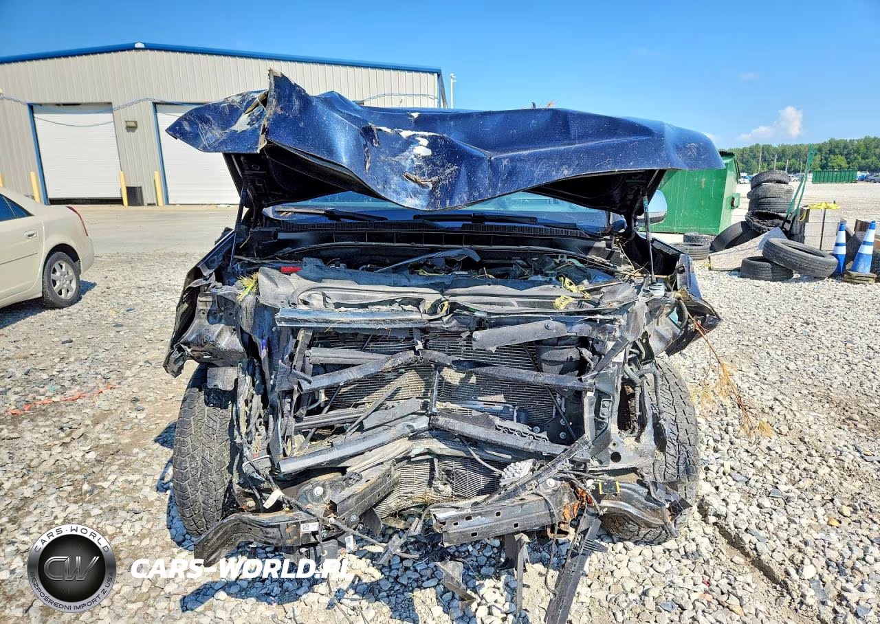 2021 Chevrolet Tahoe K1500 Premier VIN:1GNSKSKT6MR171866 - 5