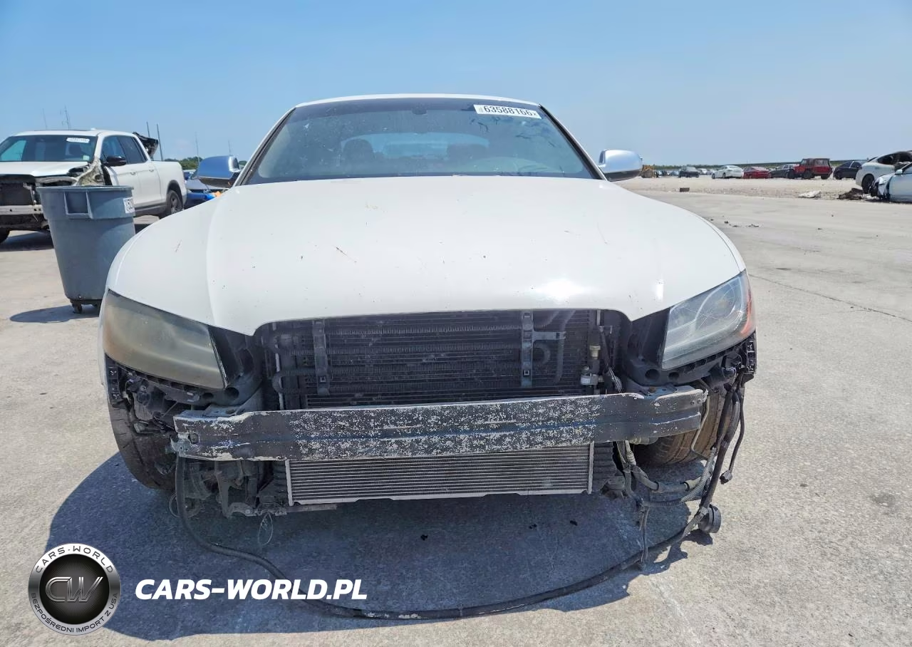 2011 Audi S5 Premium Plus VIN:WAUCVAFR6BA019298 - 5