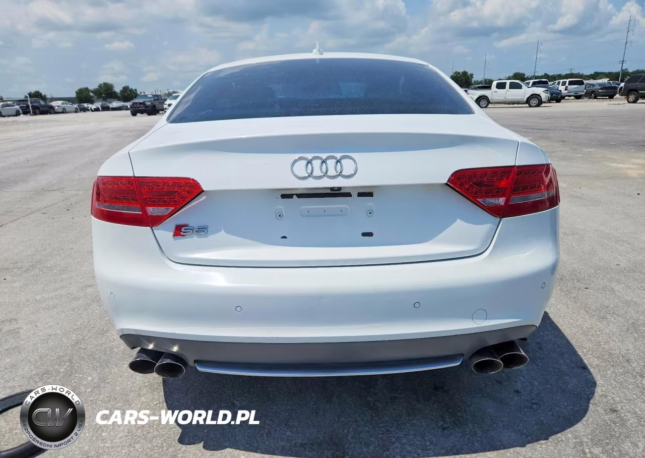 2011 Audi S5 Premium Plus VIN:WAUCVAFR6BA019298 - 6