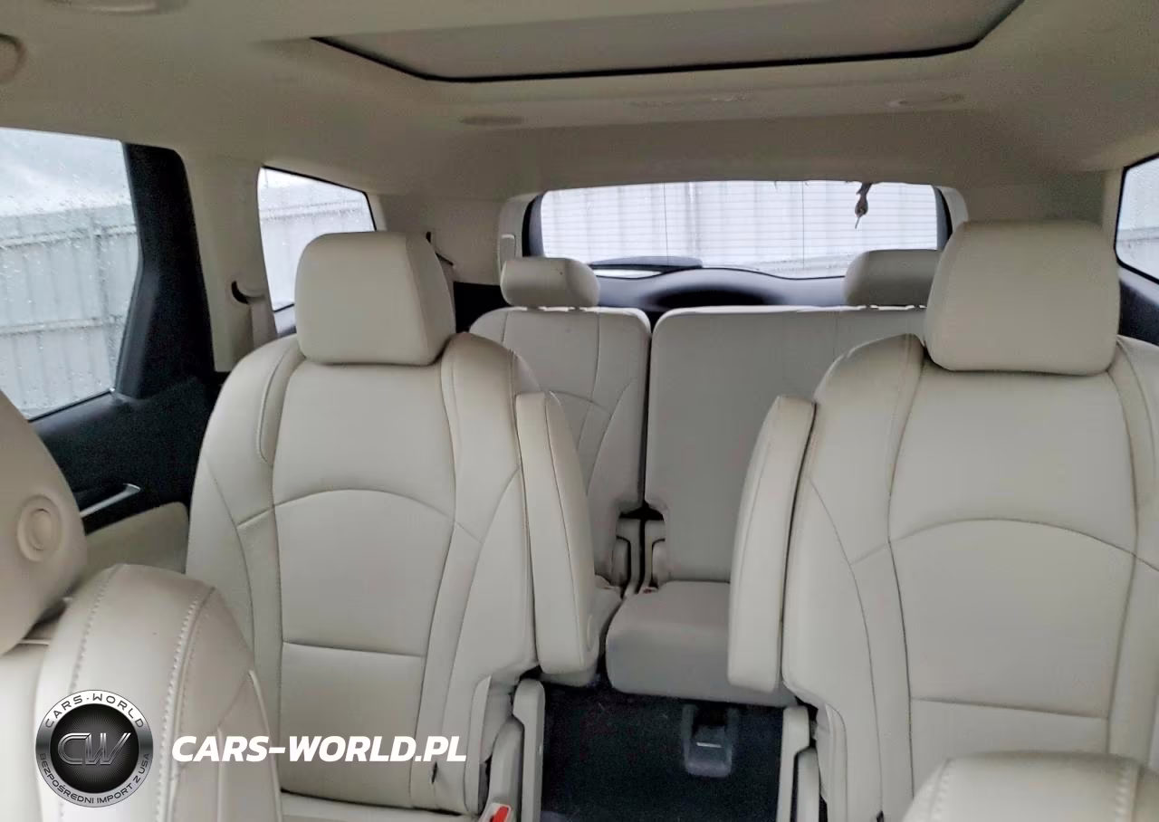 2024 Buick Enclave Essence VIN:5GAEVAKW6RJ121011 - 10