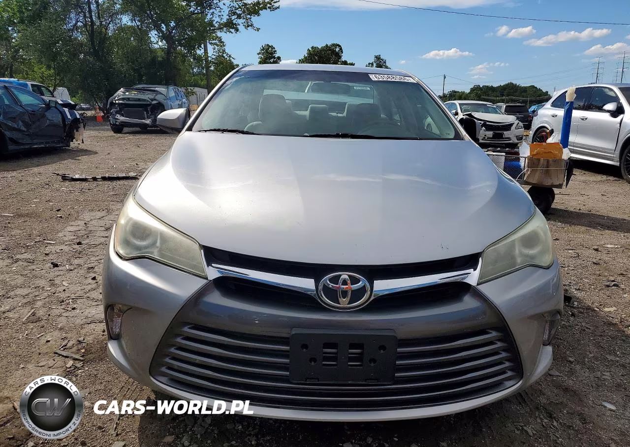 2016 Toyota Camry Le VIN:4T4BF1FK9GR571190 - 5