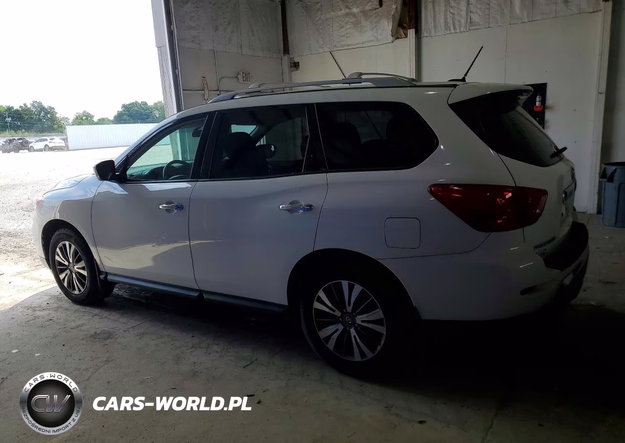 2018 Nissan Pathfinder S VIN:5N1DR2MNXJC657733 - 2