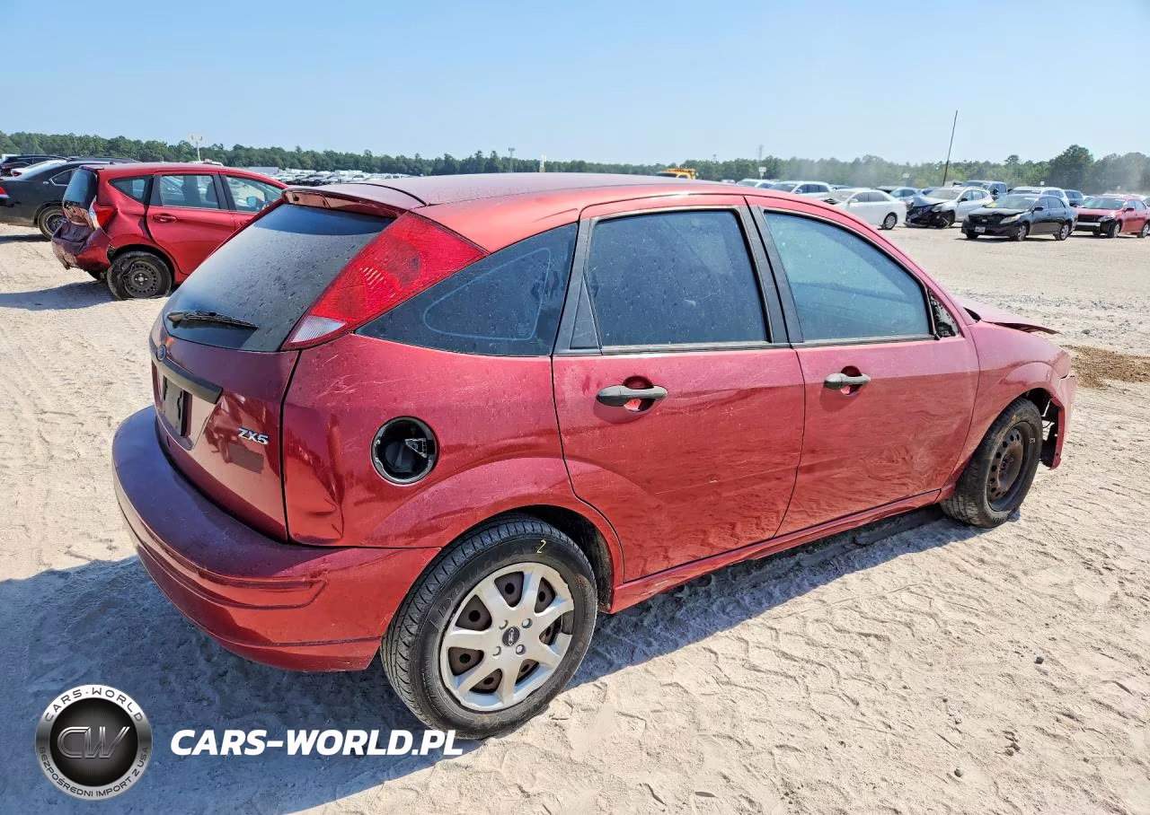 2005 Ford Focus VIN:3FAFP37N35R117450 - 3