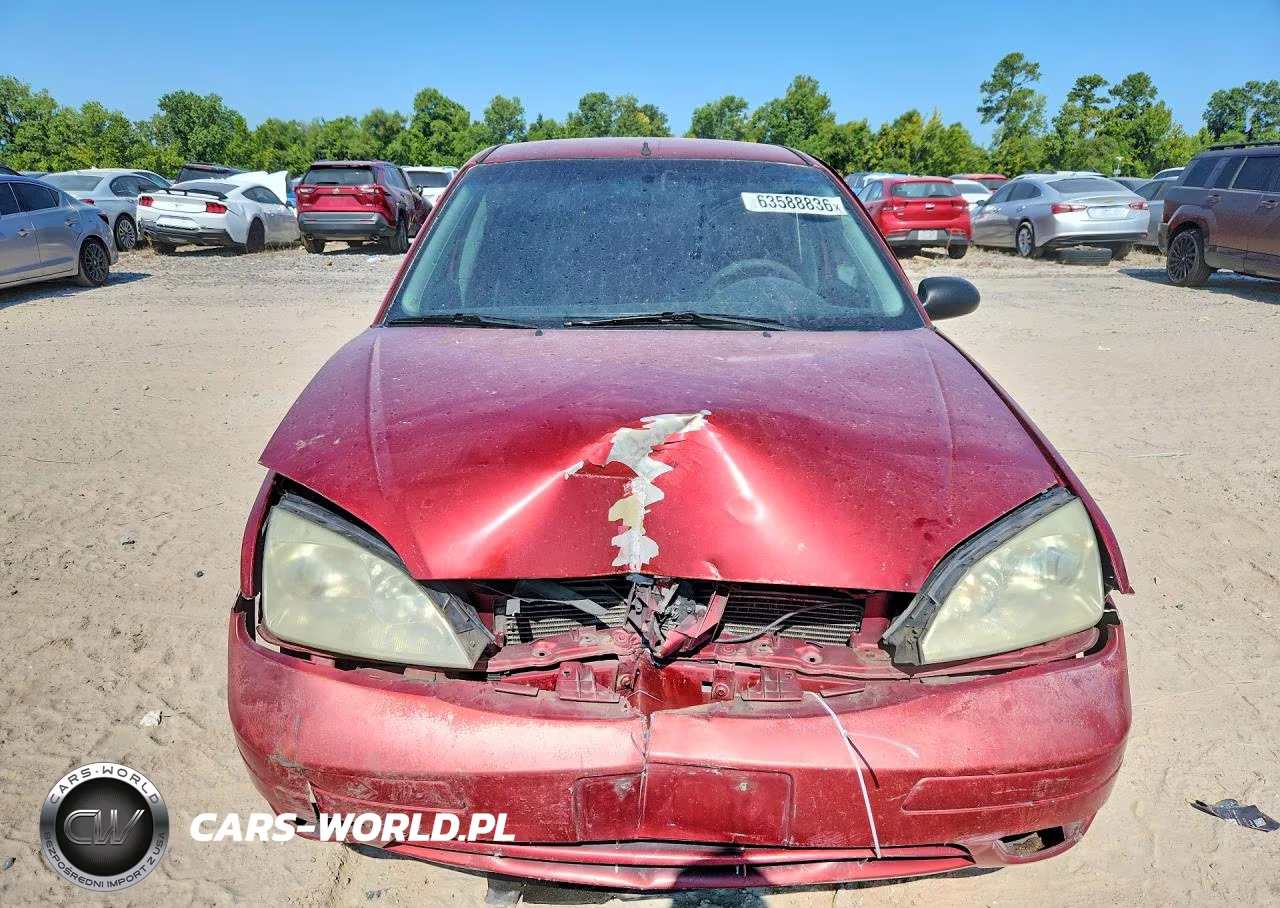 2005 Ford Focus VIN:3FAFP37N35R117450 - 5