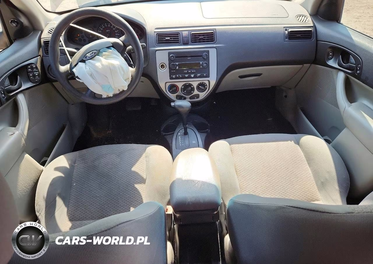 2005 Ford Focus VIN:3FAFP37N35R117450 - 8