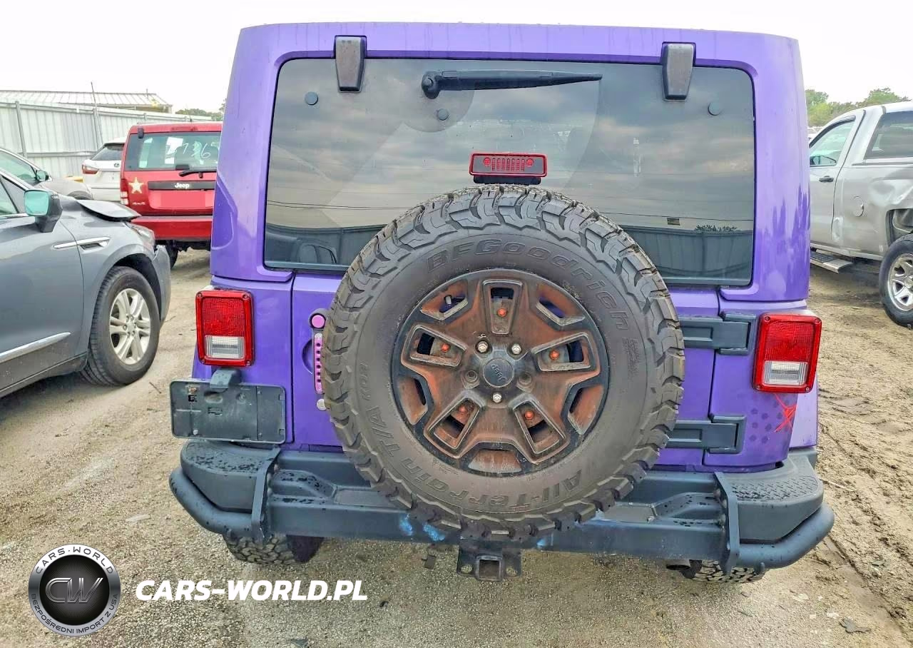 2016 Jeep Wrangler Unlimited Sahara VIN:1C4BJWEG3GL214200 - 6