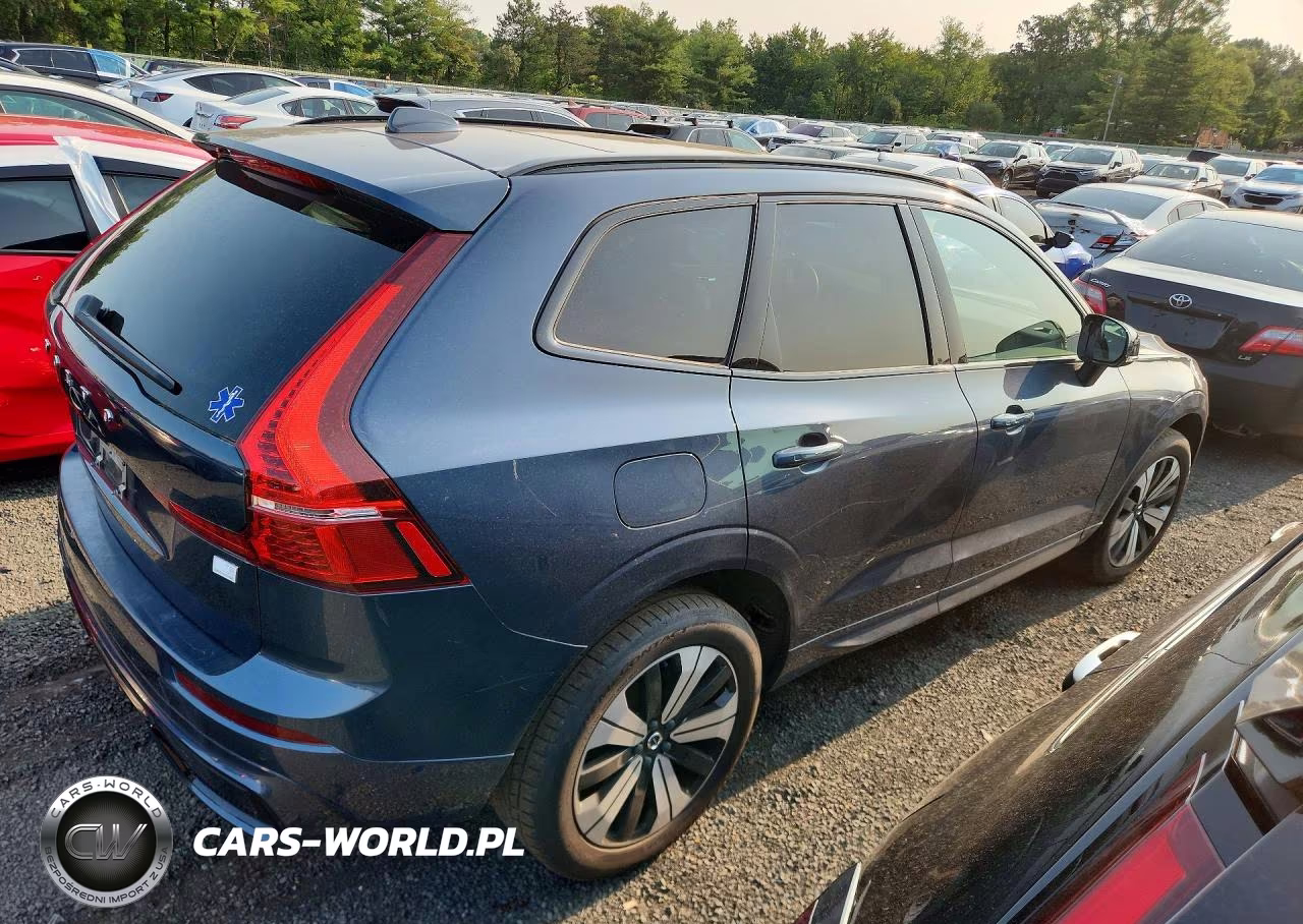 2024 Volvo Xc60 Plus VIN:YV4H60DL1R1829234 - 3