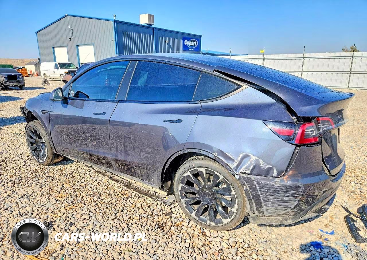 2021 Tesla Model Y VIN:5YJYGDEE3MF086891 - 2