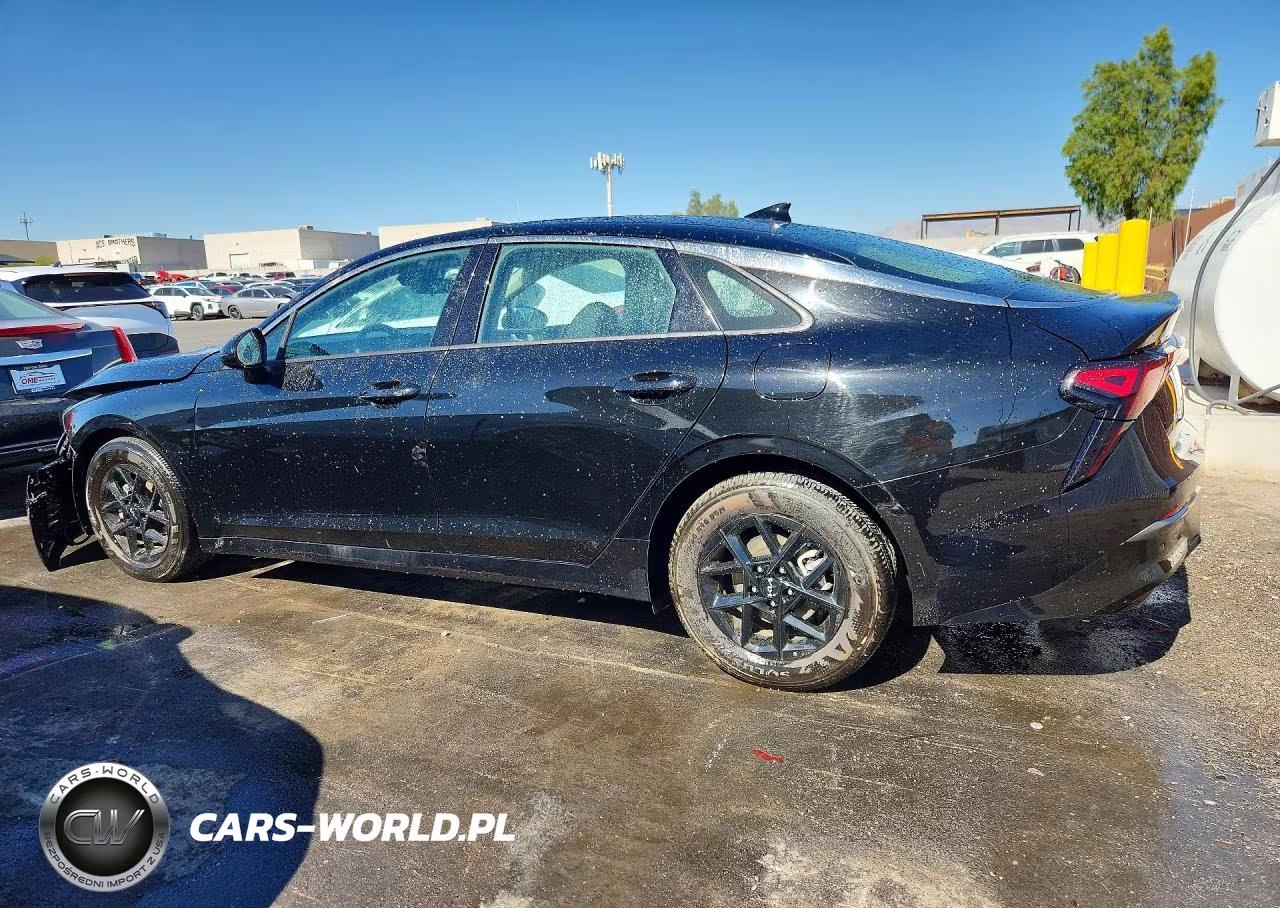 2026 Kia K5 Lxs VIN:KNAG24J77T5422508 - 2
