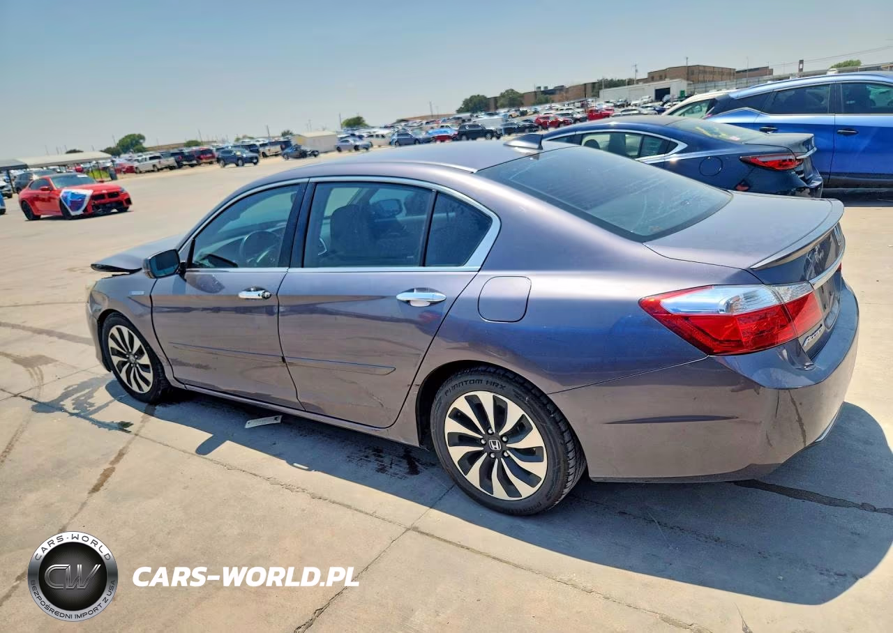 2015 Honda Accord Touring Hybrid VIN:1HGCR6F79FA003980 - 2