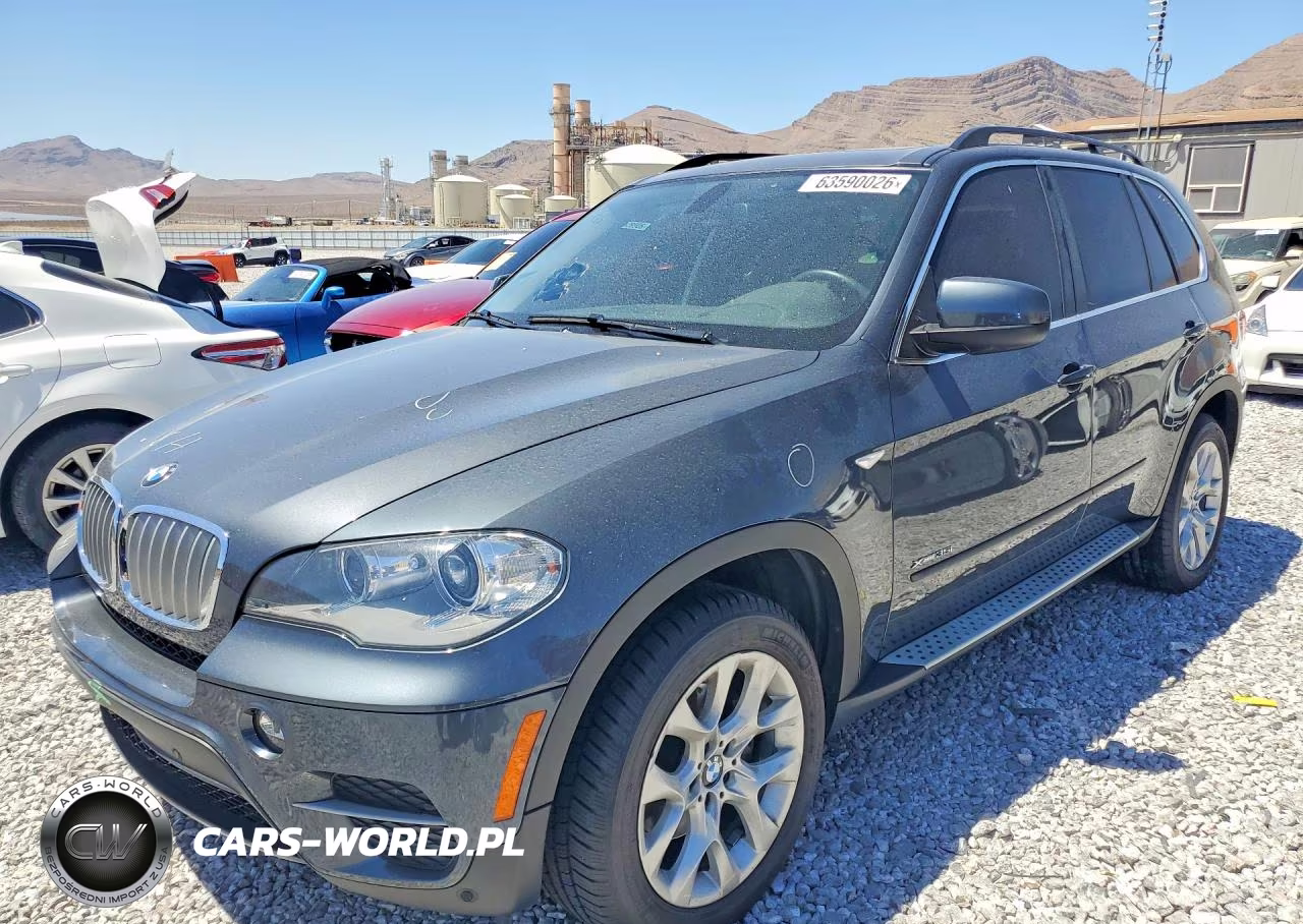 2013 BMW X5 xDrive35I – zdjęcie 1 z 12