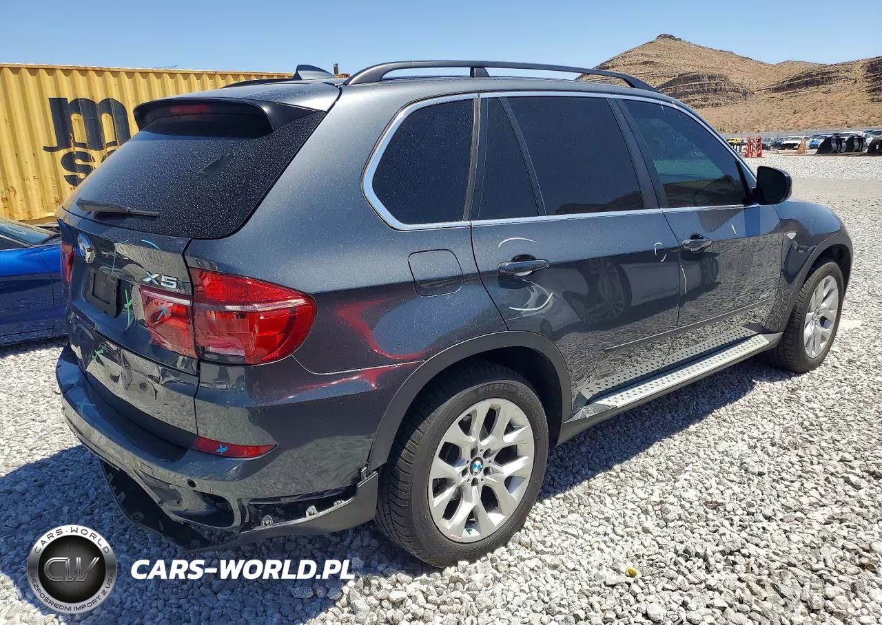 2013 BMW X5 xDrive35I VIN:5UXZV4C57D0B22403 - 3