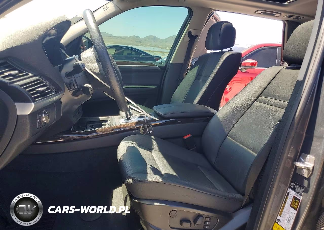 2013 BMW X5 xDrive35I VIN:5UXZV4C57D0B22403 - 7