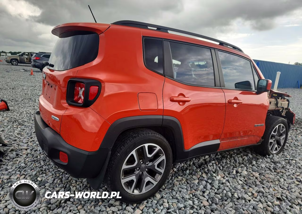 2017 Jeep Renegade Latitude VIN:ZACCJABB5HPF50475 - 3