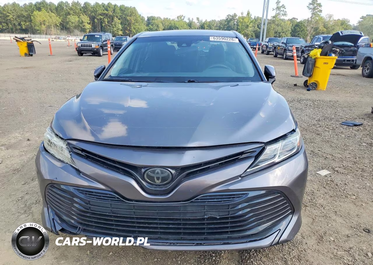 2020 Toyota Camry Le VIN:4T1C11AK7LU967259 - 5