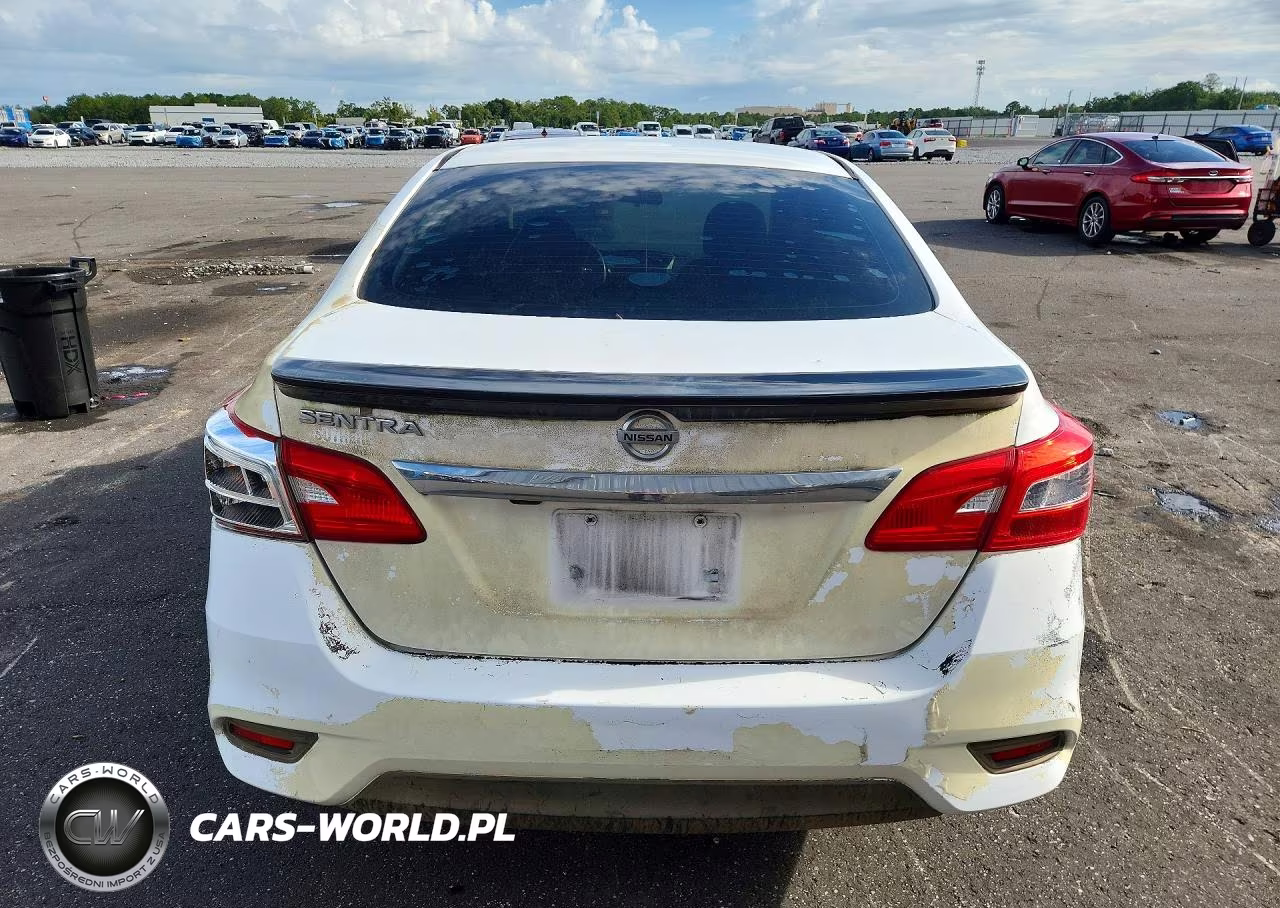 2018 Nissan Sentra S VIN:3N1AB7AP3JY341227 - 6