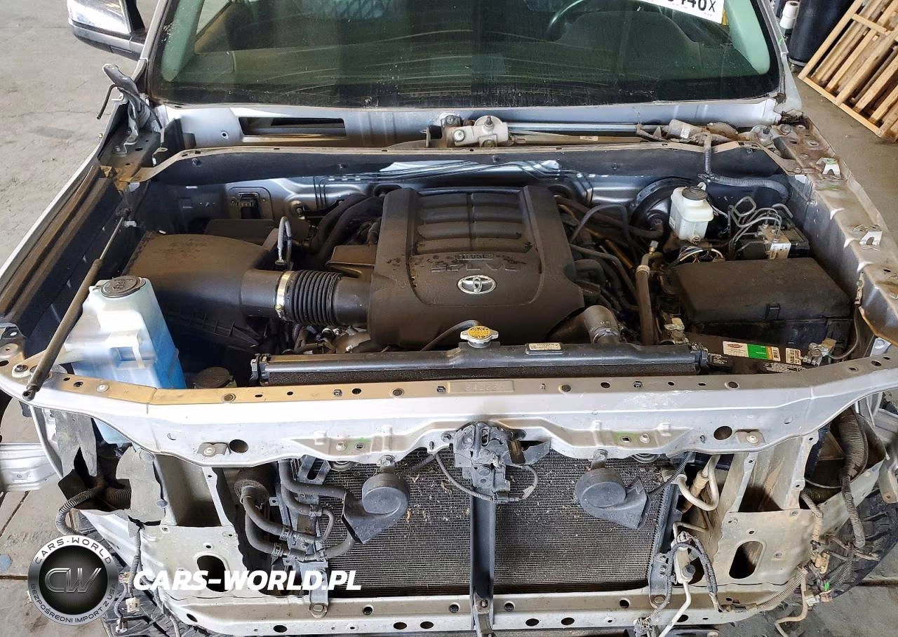 2015 Toyota Tundra Platinum VIN:5TFAW5F1XFX461108 - 11