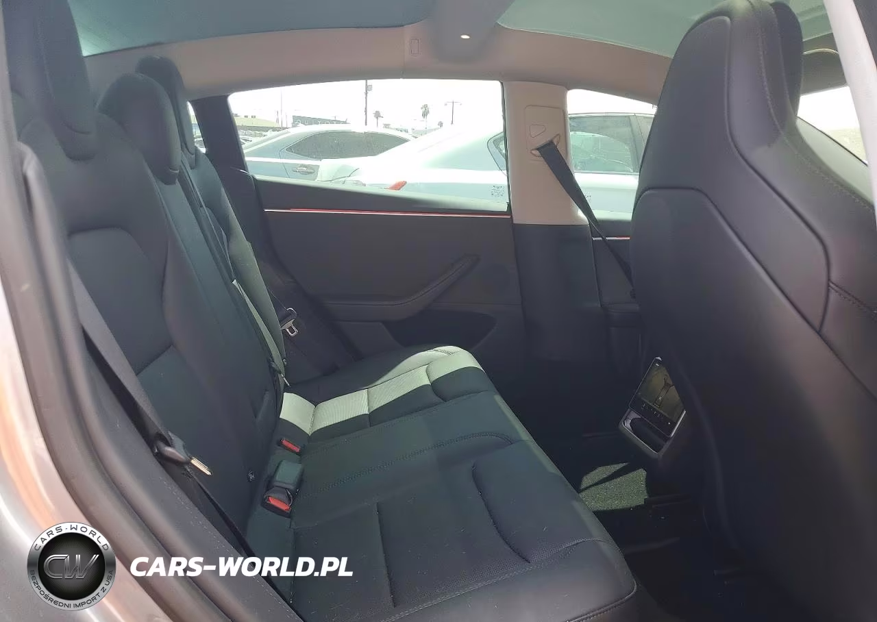 2024 Tesla Model 3 VIN:5YJ3E1ET2RF850864 - 10