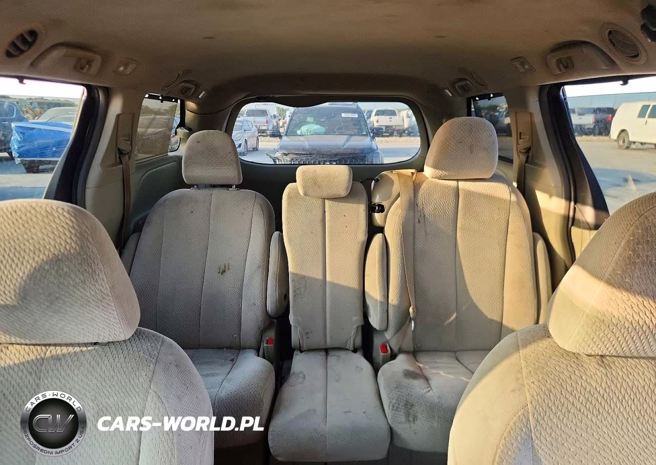 2011 Toyota Sienna Le VIN:5TDKK3DC1BS023263 - 10