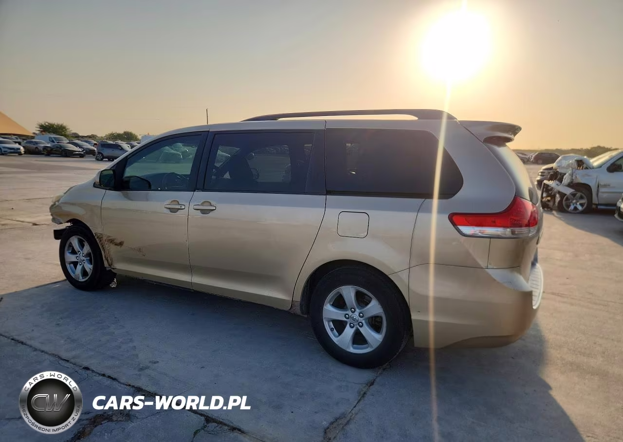 2011 Toyota Sienna Le VIN:5TDKK3DC1BS023263 - 2