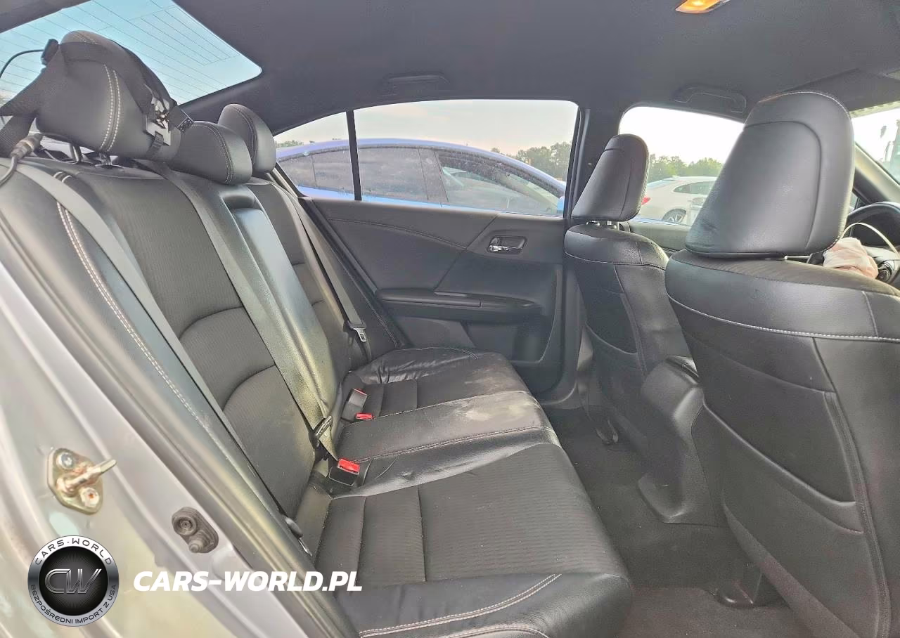 2016 Honda Accord Sport VIN:1HGCR2F53GA082118 - 10