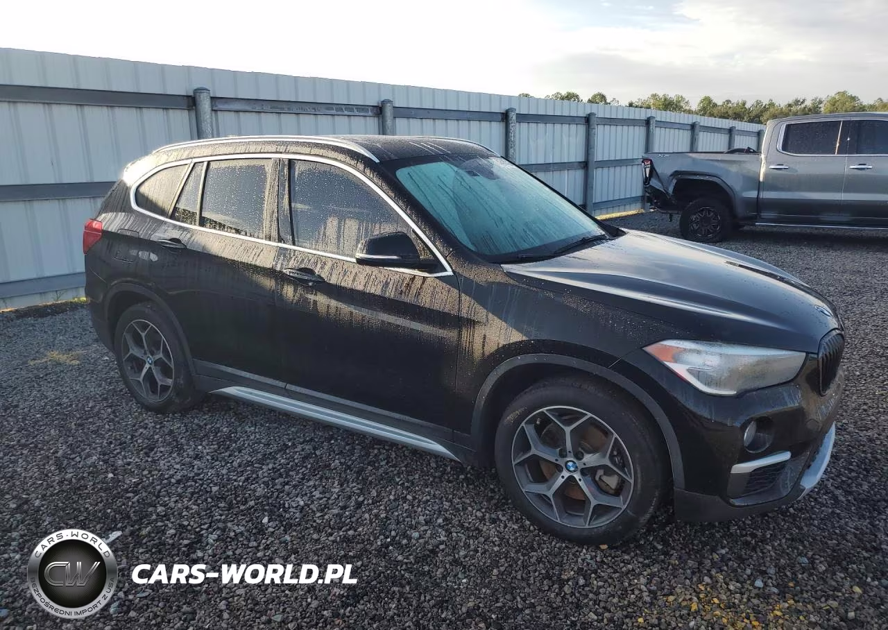 2018 BMW X1 Sdrive28I VIN:WBXHU7C39J5L09057 - 4