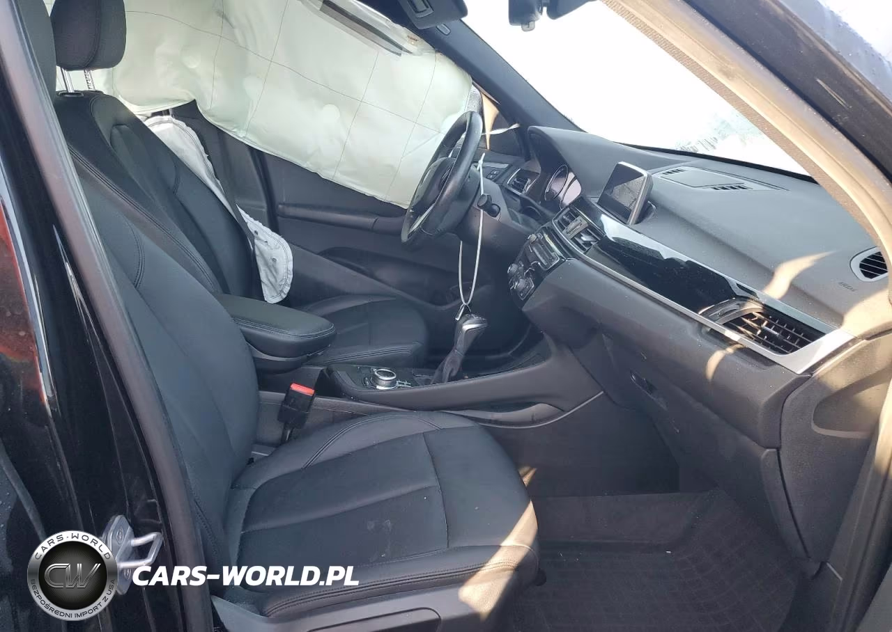 2018 BMW X1 Sdrive28I VIN:WBXHU7C39J5L09057 - 7
