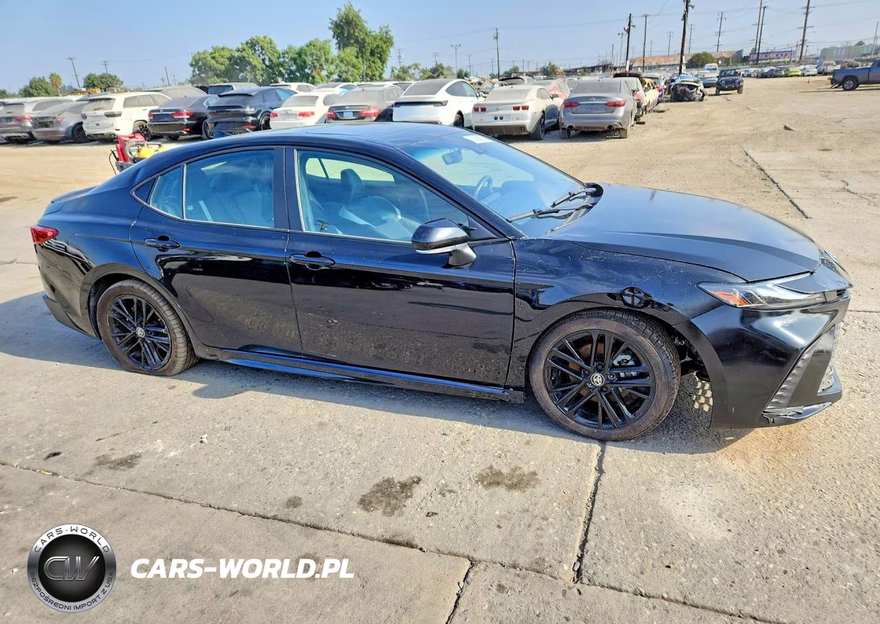 2025 Toyota Camry Se VIN:4T1DAACK9SU021969 - 4