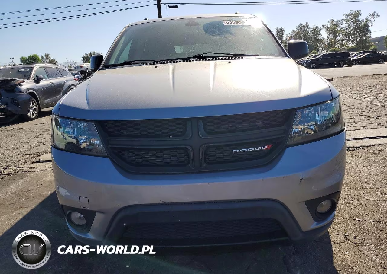 2018 Dodge Journey Sxt VIN:3C4PDCBG0JT528365 - 5