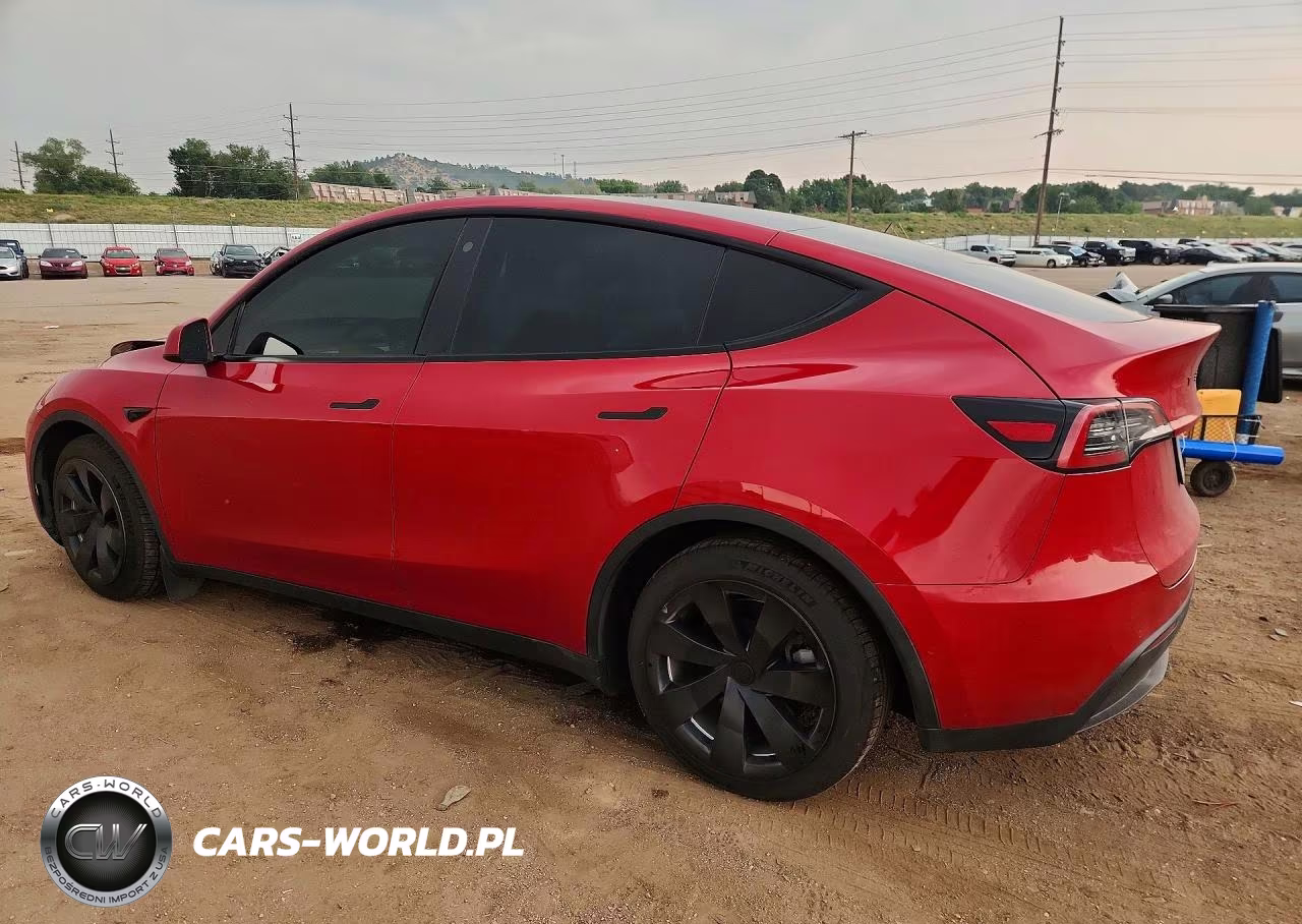 2021 Tesla Model Y VIN:5YJYGDEE5MF267846 - 2