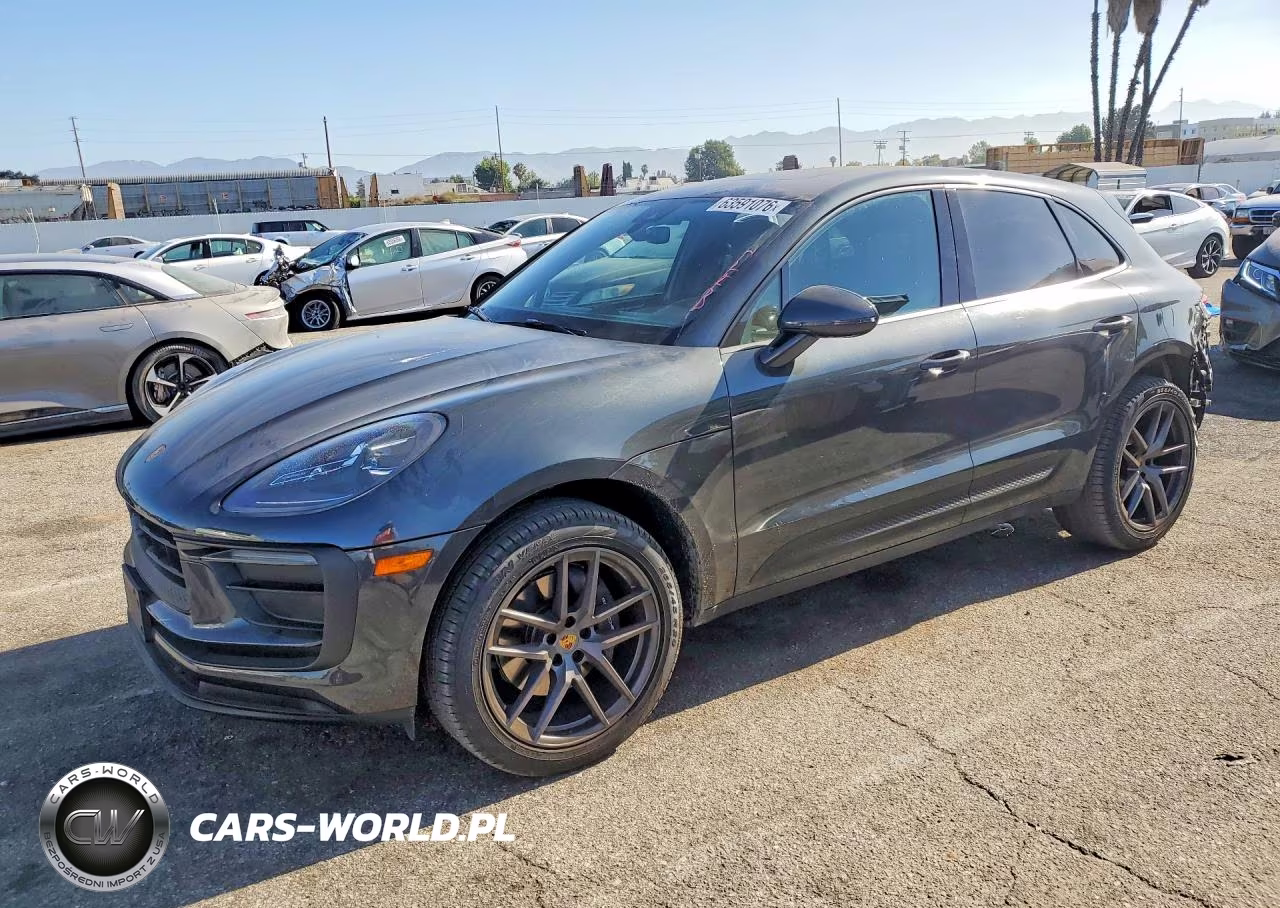 2023 Porsche Macan Base VIN:WP1AA2A57PLB21400 - 1