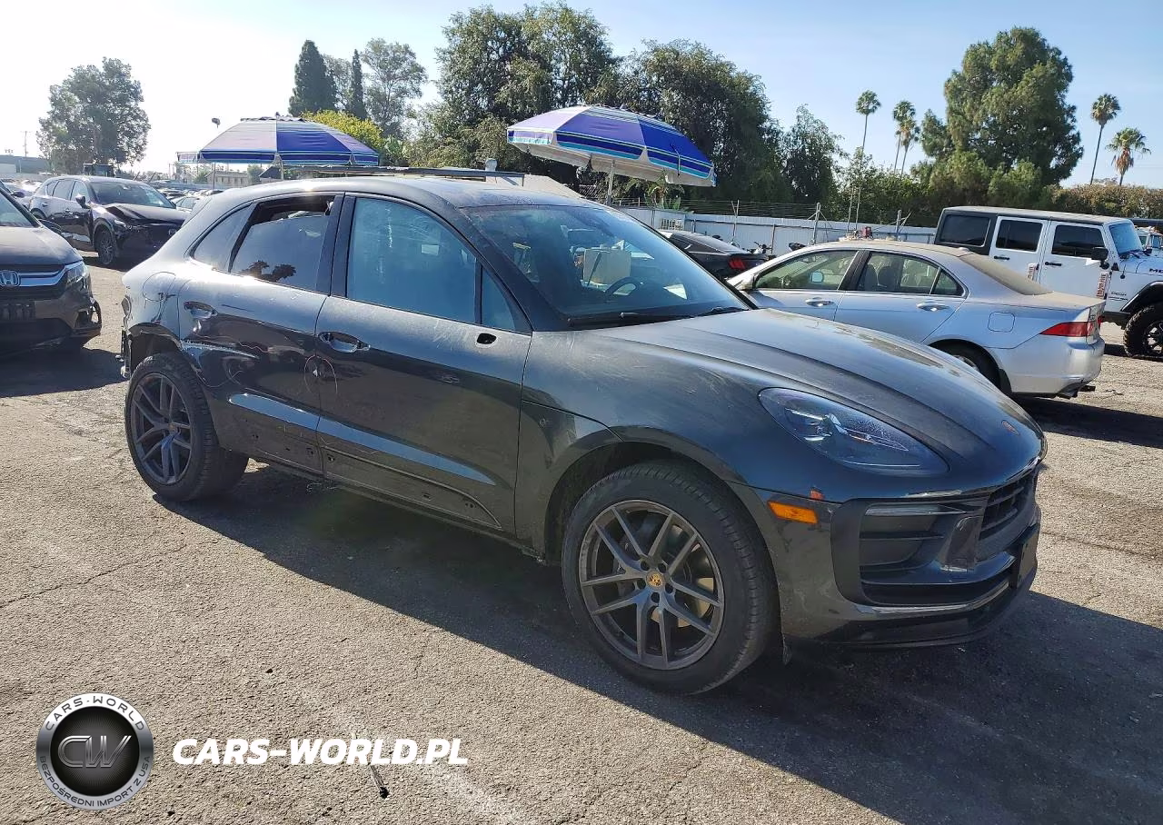 2023 Porsche Macan Base VIN:WP1AA2A57PLB21400 - 4