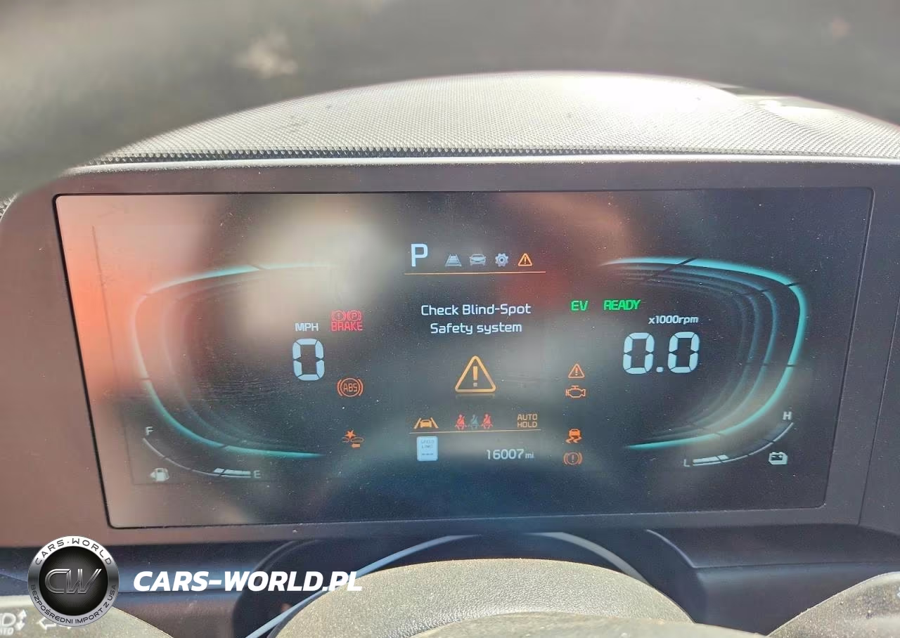 2026 Kia Niro Lx VIN:KNDCP3LE9T5340305 - 9