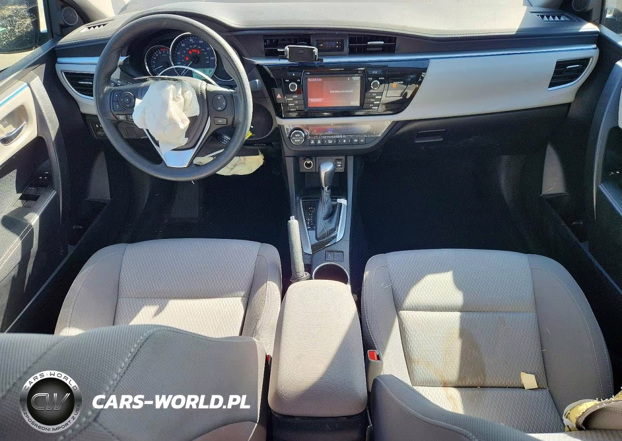 2015 Toyota Corolla Le Plus VIN:5YFBURHE2FP340945 - 8