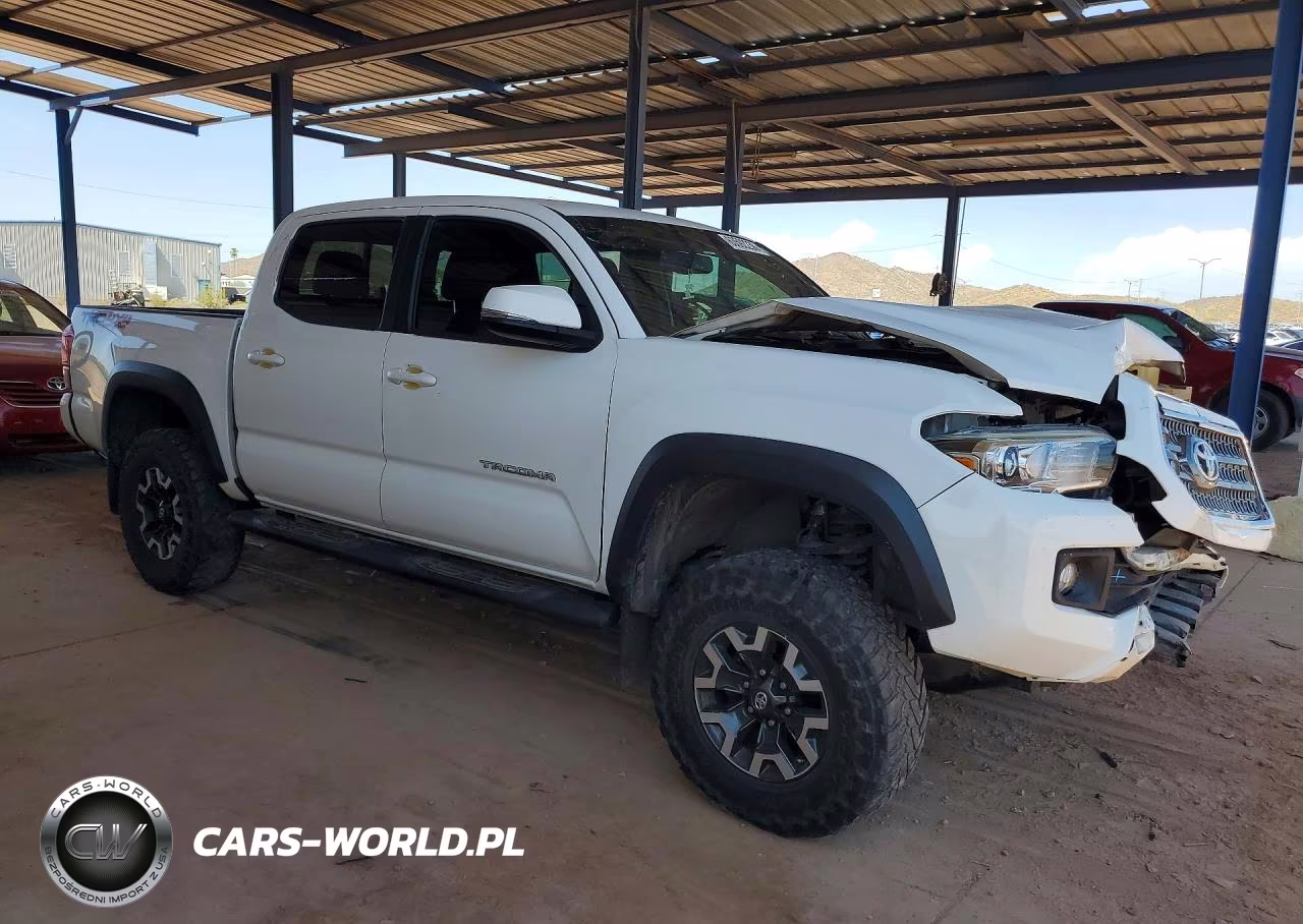 2017 Toyota Tacoma Trd Off-Road VIN:3TMCZ5AN4HM104218 - 4