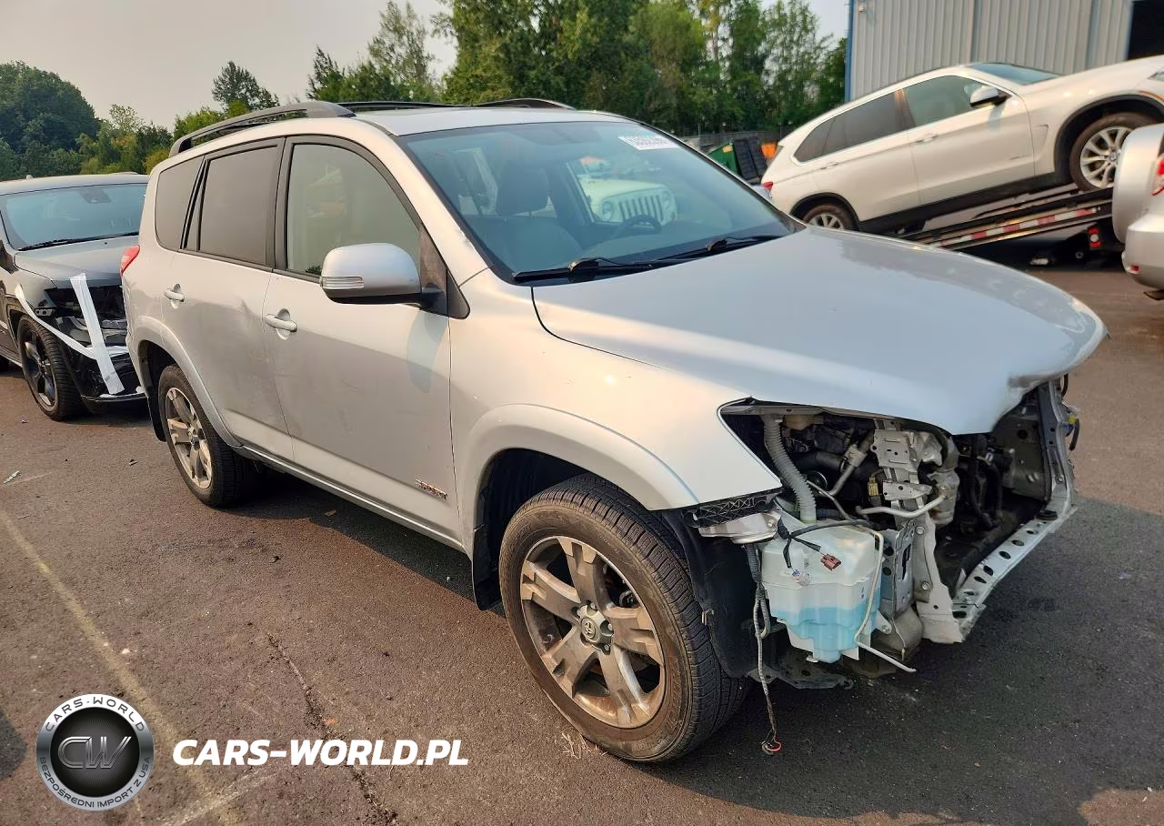 2011 Toyota Rav4 Sport VIN:JTMRK4DV9B5104975 - 4