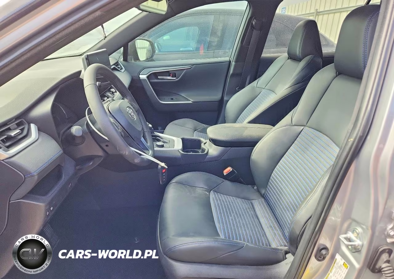 2025 Toyota Rav4 Xse VIN:4T3E6RFVXSU194918 - 7