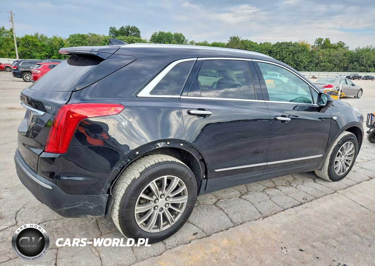 2017 Cadillac Xt5 Luxury VIN:1GYKNDRS5HZ124286 - 3