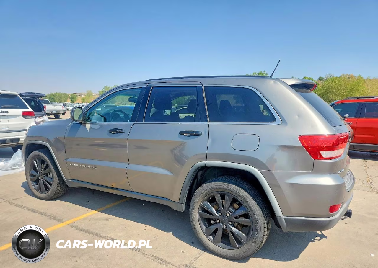 2013 Jeep Grand Cherokee Laredo VIN:1C4RJFAG7DC595002 - 2