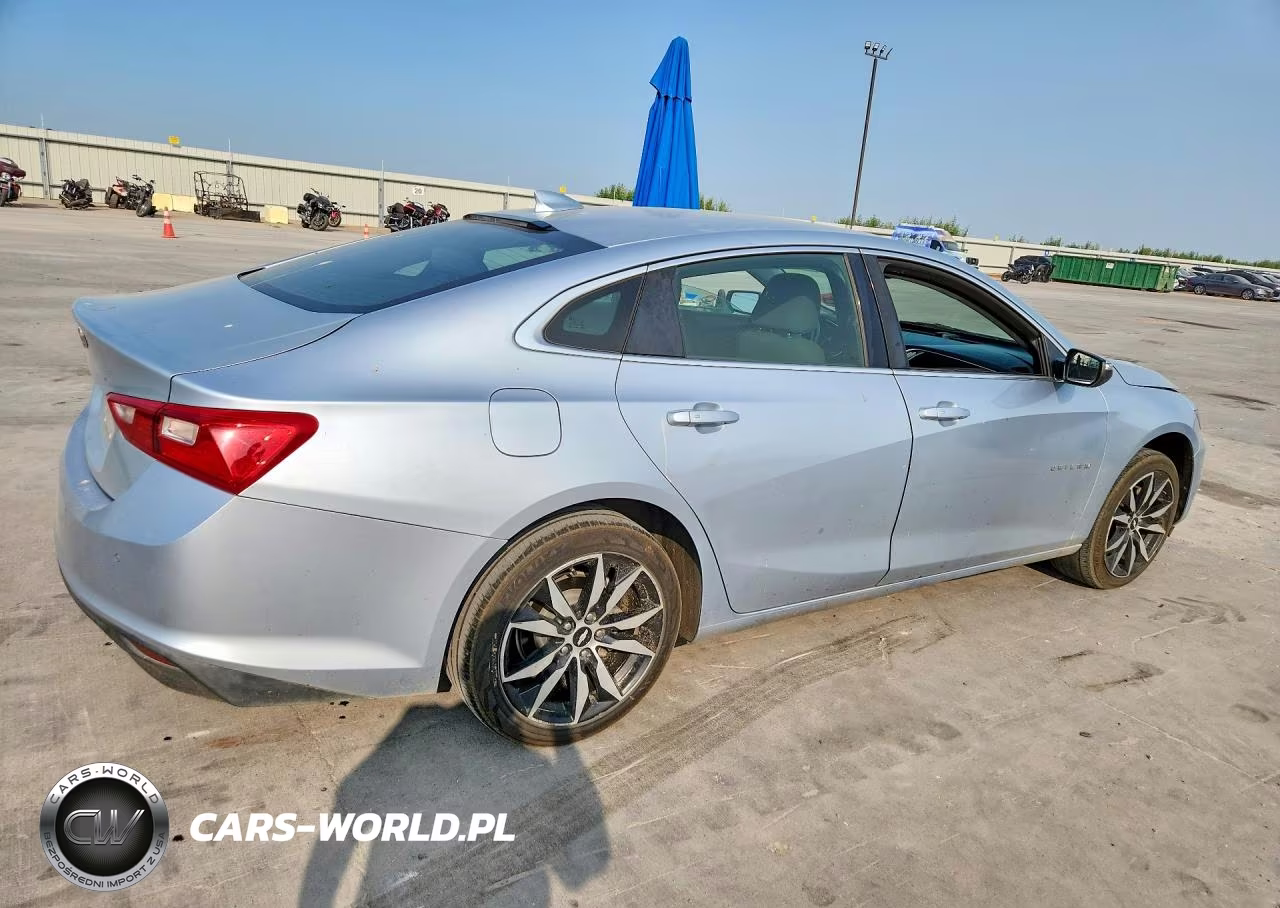 2017 Chevrolet Malibu Lt VIN:1G1ZE5ST6HF260238 - 3