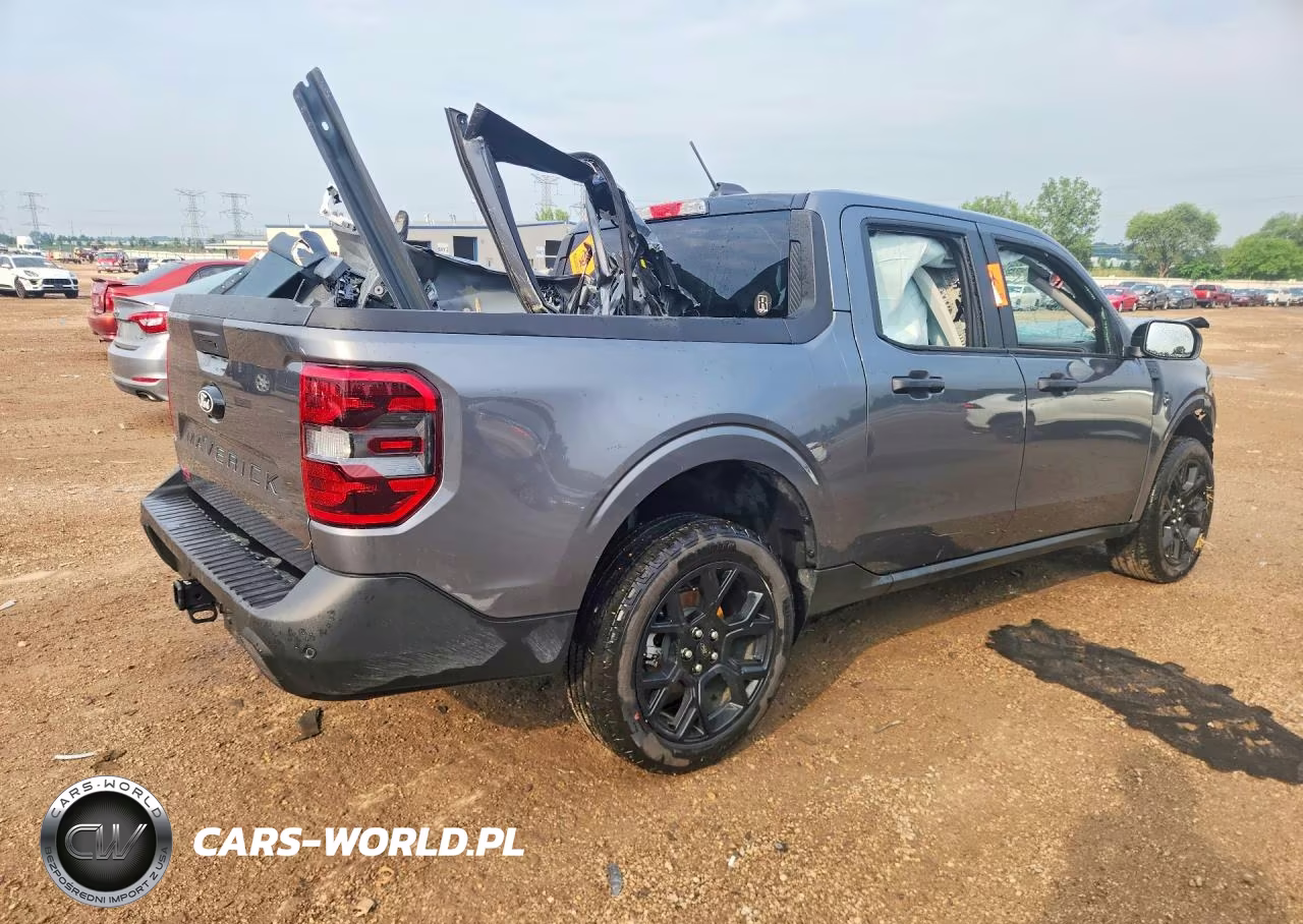 2025 Ford Maverick Xlt VIN:3FTTW8JA8SRB22156 - 3